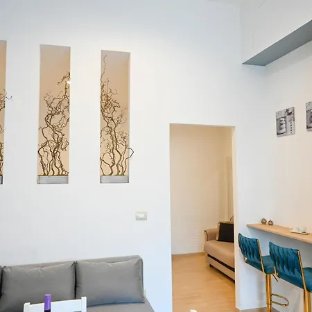 Gessica Holiday -Nonna Tetta Chic *