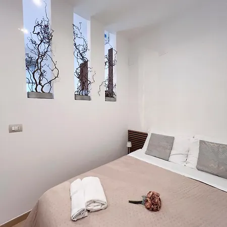 Nonna Tetta Chic Station & Center Walkable Apartament Monopoli